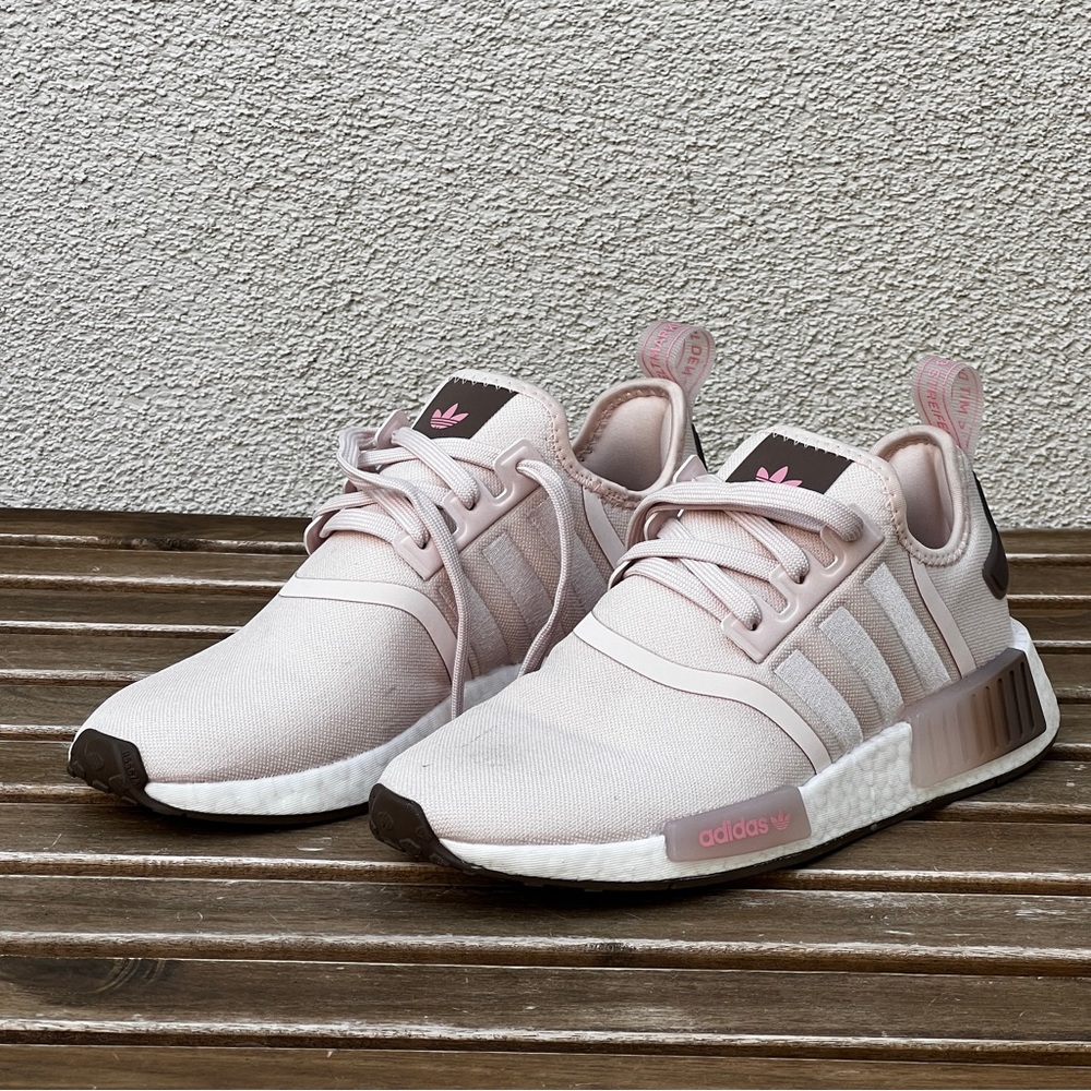 Adidas Women’s NMD_R1 shoes 7.5